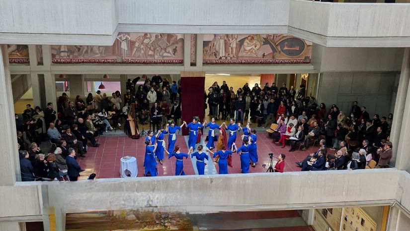 χριστουγεννιάτικη γιορτή της Φιλοσοφικής Σχολής του ΕΚΠΑ